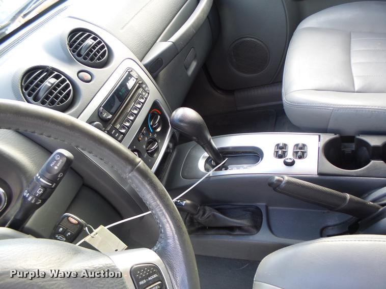 image for item DB5806 2005 Jeep Liberty SUV