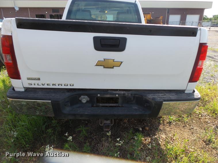 image for item DB7475 2007 Chevrolet Silverado 1500 Ext. Cab pickup truck