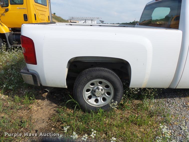 image for item DB7475 2007 Chevrolet Silverado 1500 Ext. Cab pickup truck