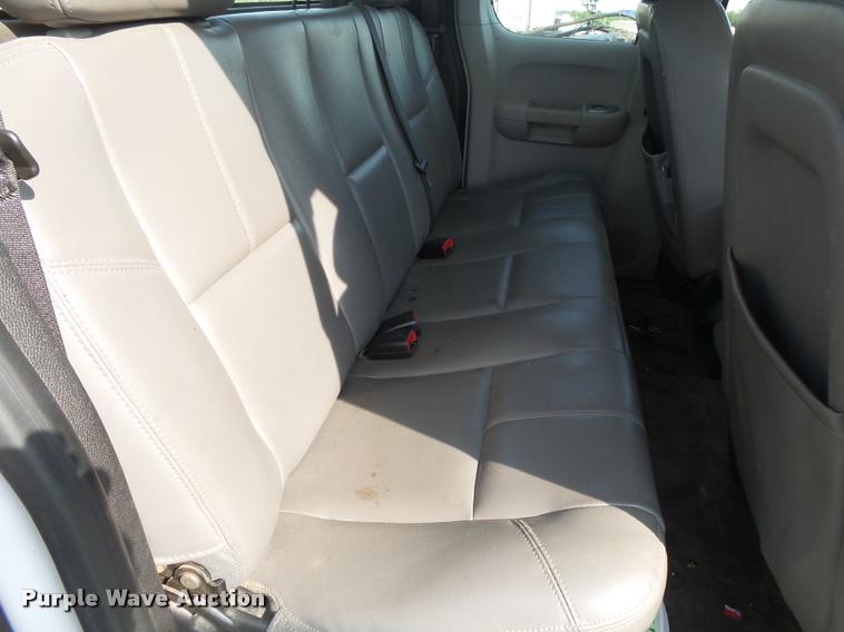 image for item DB7475 2007 Chevrolet Silverado 1500 Ext. Cab pickup truck