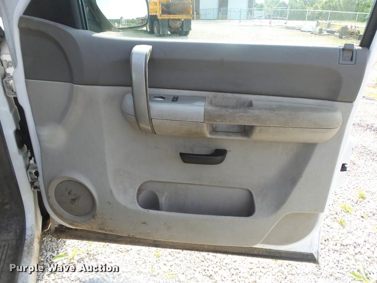 image for item DB7475 2007 Chevrolet Silverado 1500 Ext. Cab pickup truck