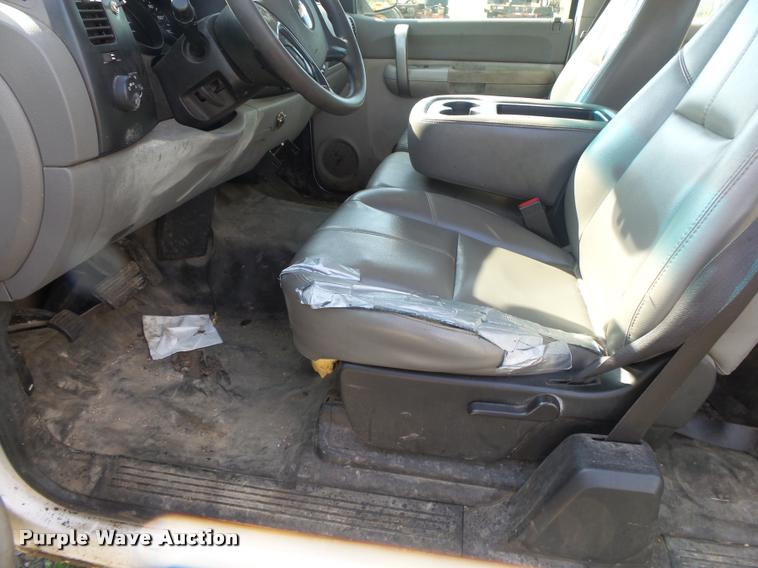 image for item DB7475 2007 Chevrolet Silverado 1500 Ext. Cab pickup truck