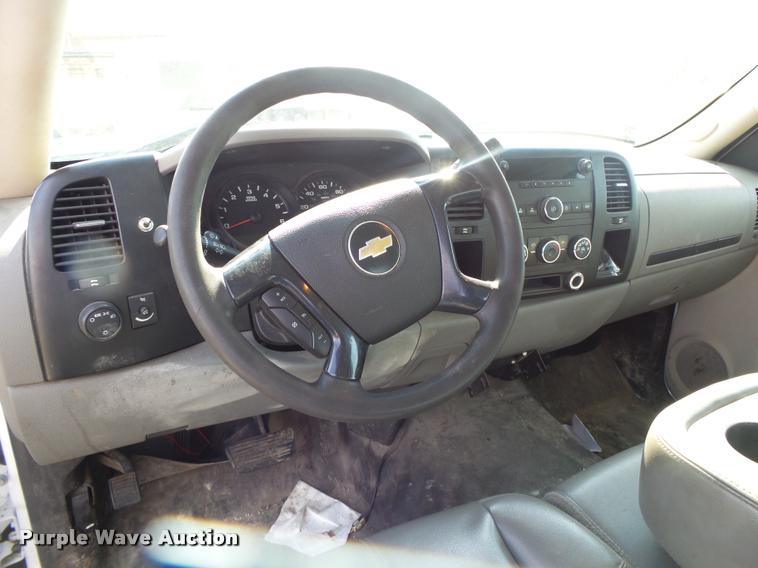 image for item DB7475 2007 Chevrolet Silverado 1500 Ext. Cab pickup truck