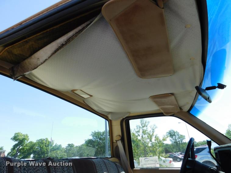 image for item DB9468 1988 Chevrolet Cheyenne 1500 pickup truck