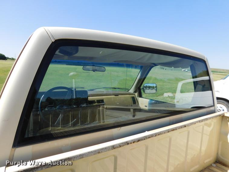 image for item DB9468 1988 Chevrolet Cheyenne 1500 pickup truck