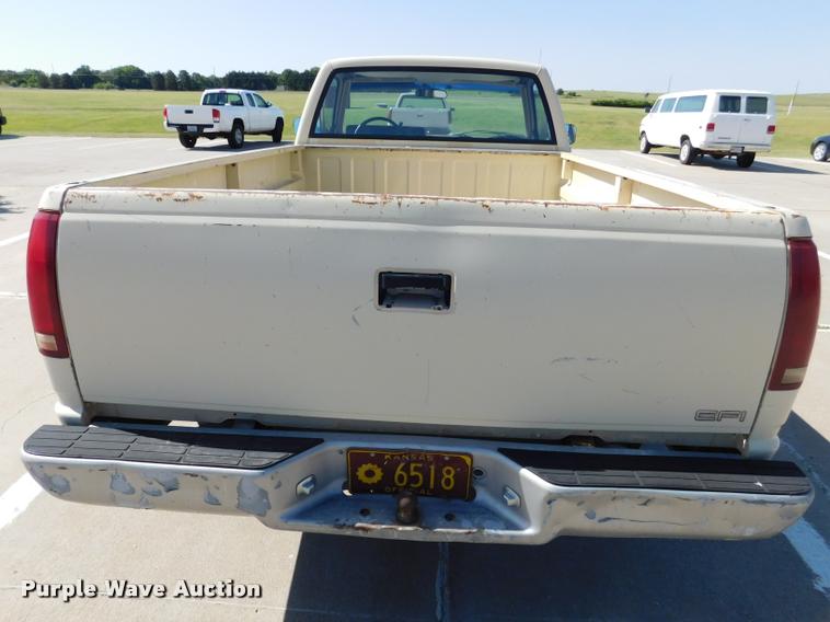 image for item DB9468 1988 Chevrolet Cheyenne 1500 pickup truck