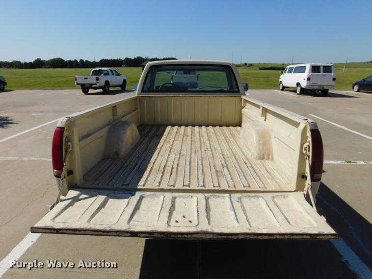 image for item DB9468 1988 Chevrolet Cheyenne 1500 pickup truck