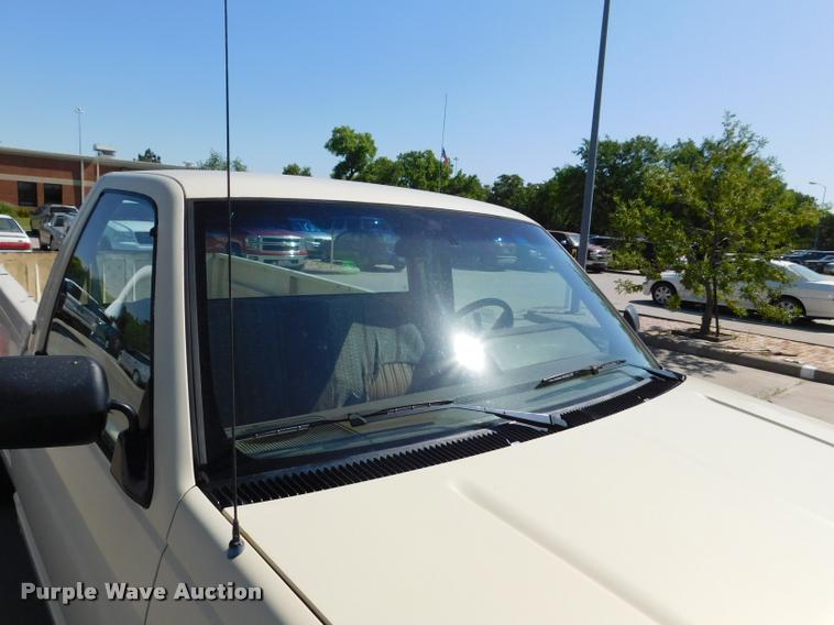 image for item DB9468 1988 Chevrolet Cheyenne 1500 pickup truck