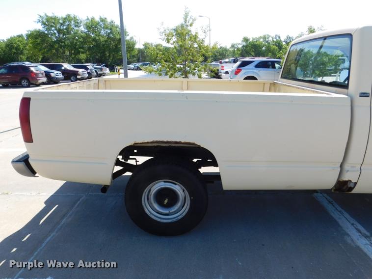 image for item DB9468 1988 Chevrolet Cheyenne 1500 pickup truck