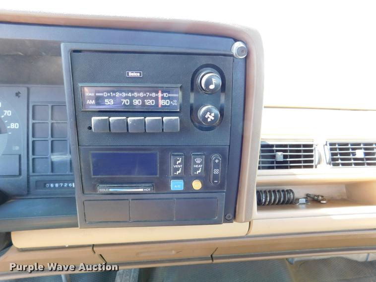 image for item DB9469 1988 Chevrolet Cheyenne 1500 pickup truck