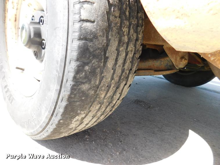 image for item DB9469 1988 Chevrolet Cheyenne 1500 pickup truck