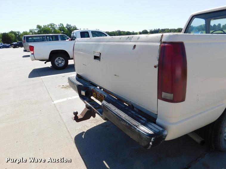 image for item DB9469 1988 Chevrolet Cheyenne 1500 pickup truck