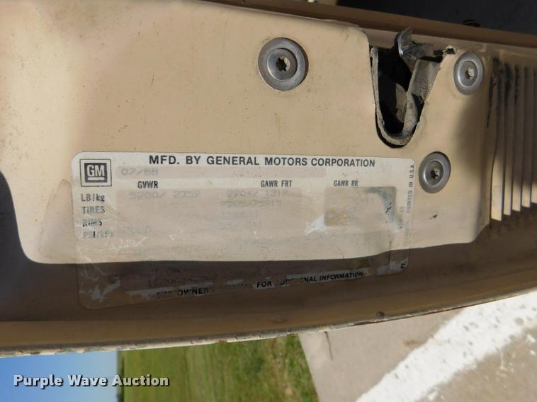 image for item DB9469 1988 Chevrolet Cheyenne 1500 pickup truck