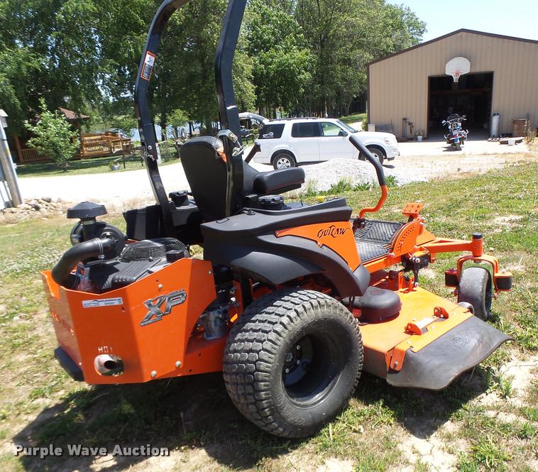 image for item DF9307 Bad Boy Outlaw riding lawn mower