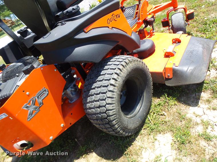 image for item DF9307 Bad Boy Outlaw riding lawn mower