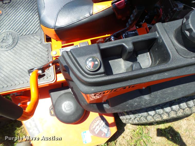 image for item DF9307 Bad Boy Outlaw riding lawn mower