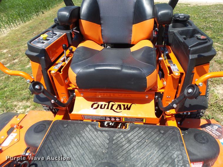 image for item DF9307 Bad Boy Outlaw riding lawn mower
