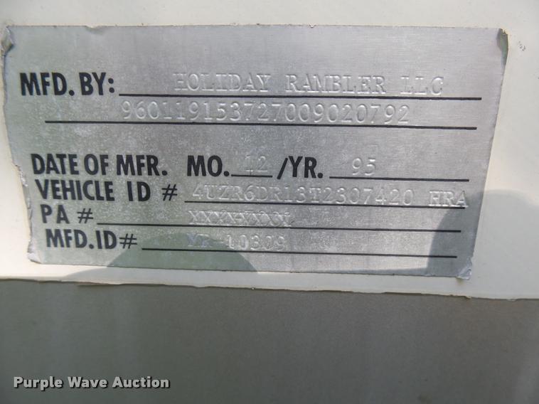 image for item DH9658 1996 Holiday Rambler Endeaver LE RV