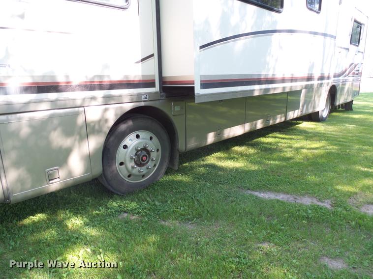 image for item DH9658 1996 Holiday Rambler Endeaver LE RV