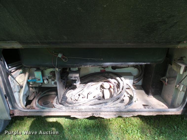 image for item DH9658 1996 Holiday Rambler Endeaver LE RV