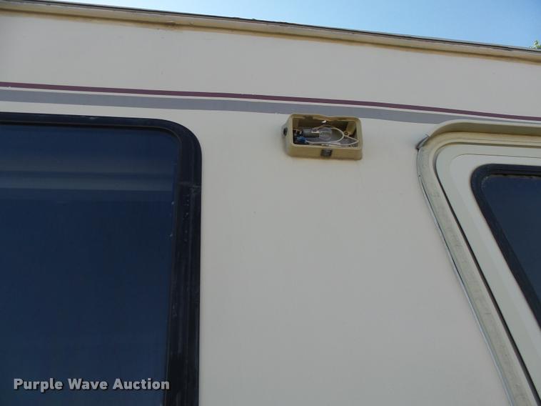 image for item DH9658 1996 Holiday Rambler Endeaver LE RV