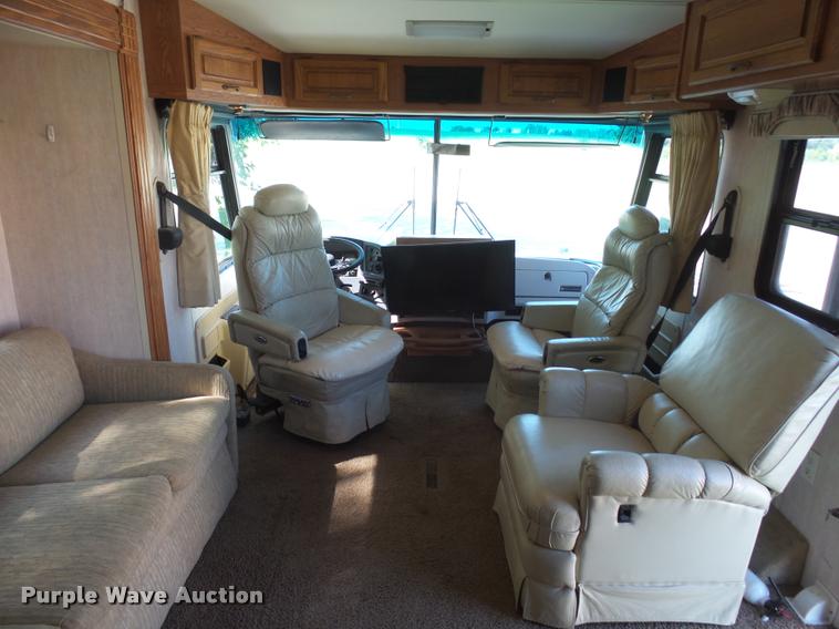 image for item DH9658 1996 Holiday Rambler Endeaver LE RV