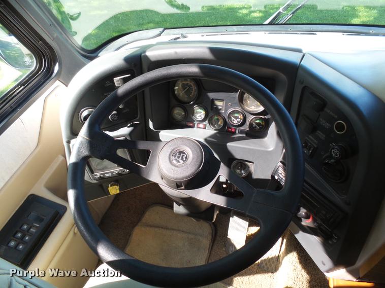 image for item DH9658 1996 Holiday Rambler Endeaver LE RV