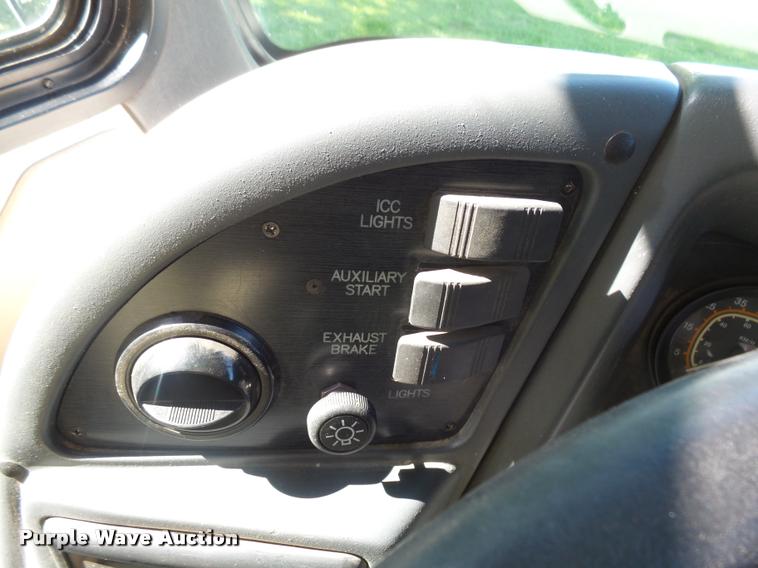 image for item DH9658 1996 Holiday Rambler Endeaver LE RV