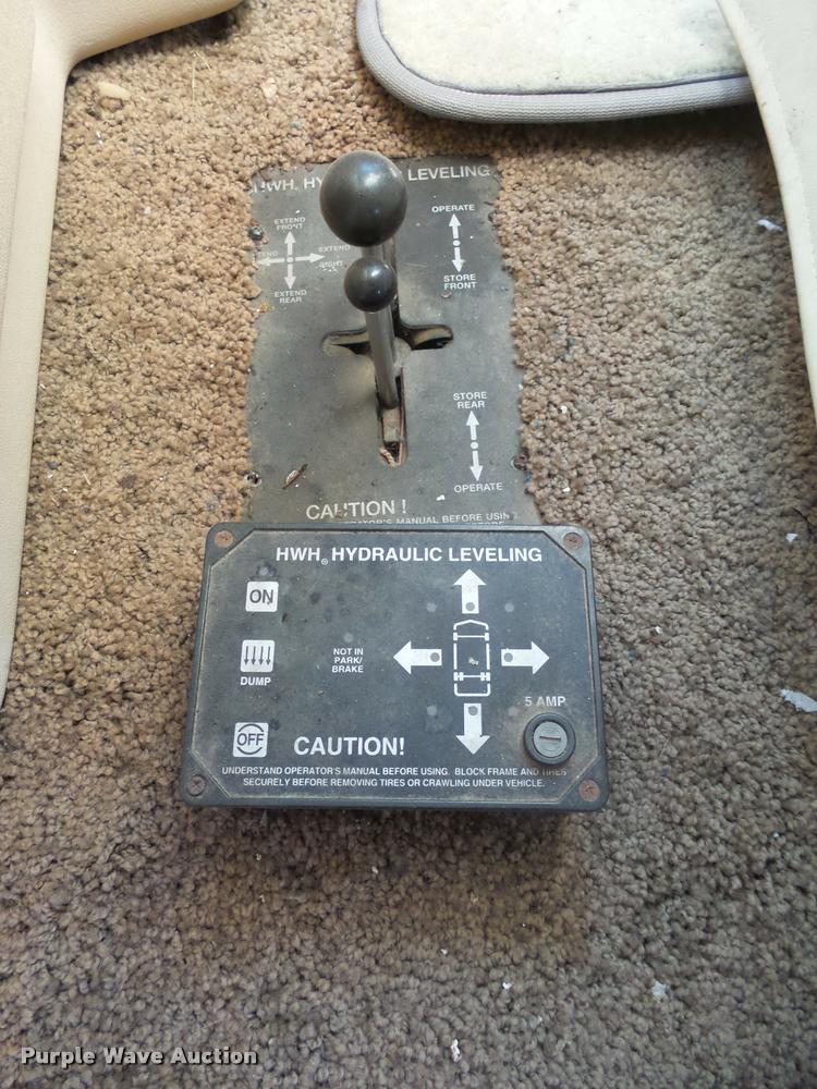 image for item DH9658 1996 Holiday Rambler Endeaver LE RV