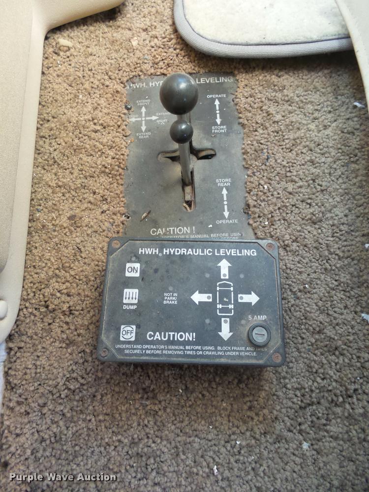 image for item DH9658 1996 Holiday Rambler Endeaver LE RV