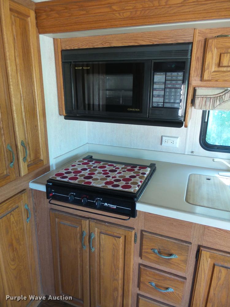 image for item DH9658 1996 Holiday Rambler Endeaver LE RV