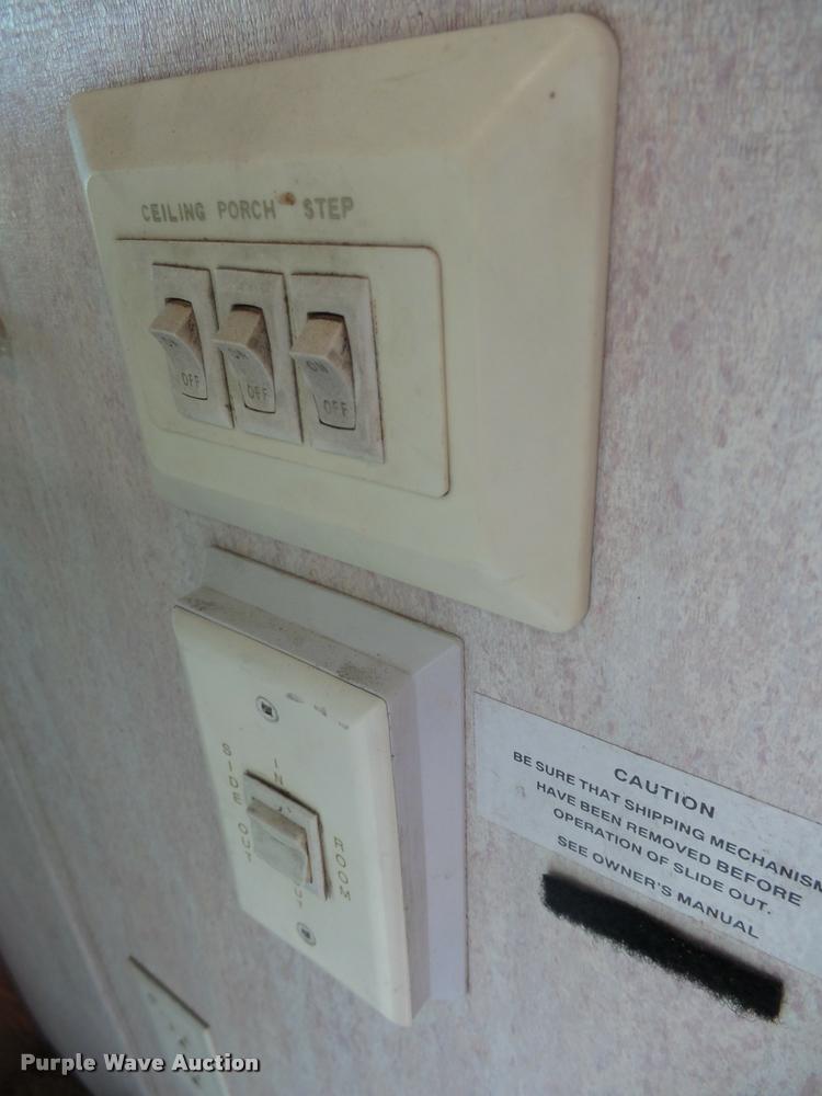 image for item DH9658 1996 Holiday Rambler Endeaver LE RV