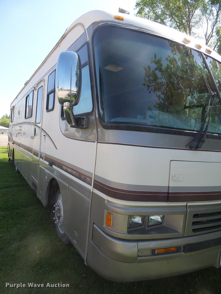 image for item DH9658 1996 Holiday Rambler Endeaver LE RV