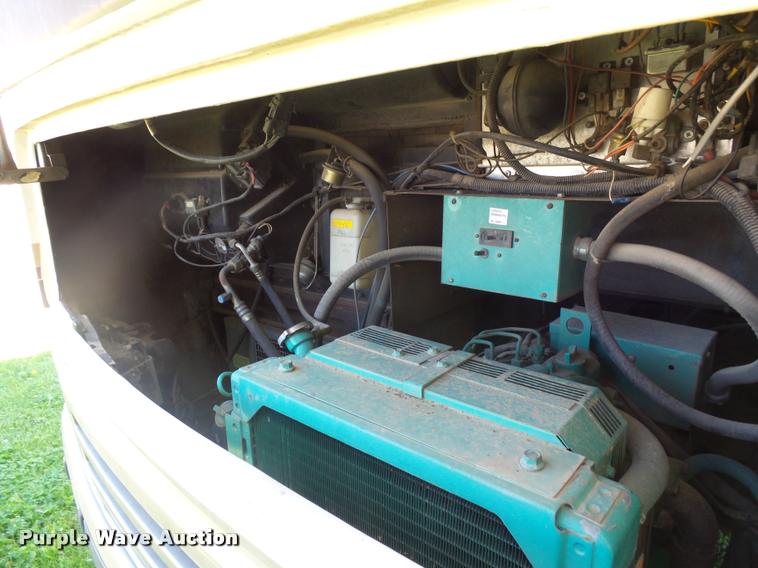 image for item DH9658 1996 Holiday Rambler Endeaver LE RV