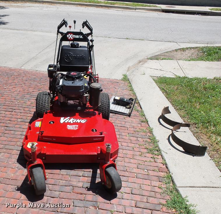 image for item DJ9537 Exmark Viking lawn mower