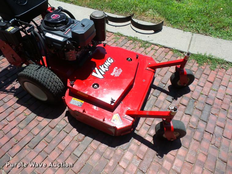 image for item DJ9537 Exmark Viking lawn mower