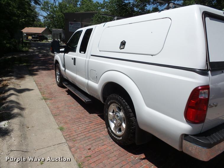 image for item DJ9539 2011 Ford F250 Super Duty pickup truck