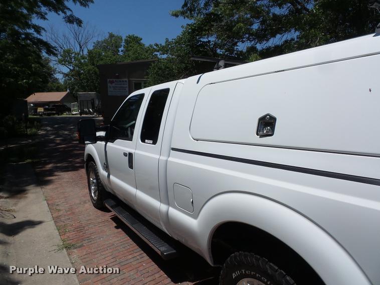 image for item DJ9539 2011 Ford F250 Super Duty pickup truck