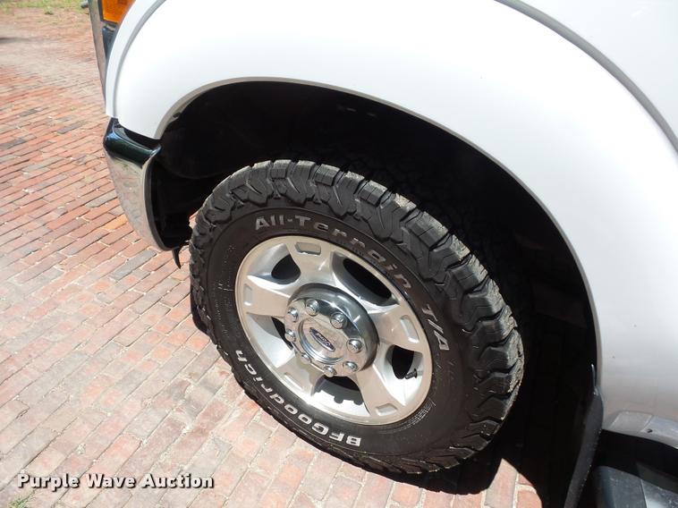 image for item DJ9539 2011 Ford F250 Super Duty pickup truck