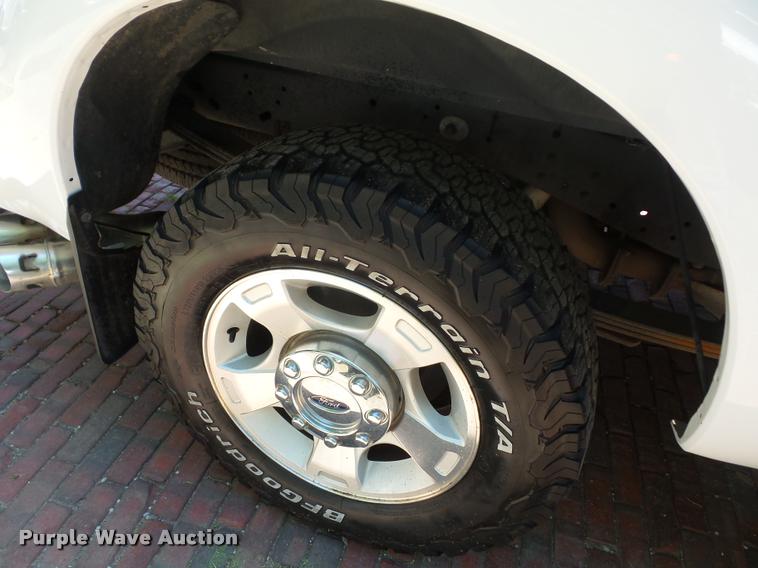 image for item DJ9539 2011 Ford F250 Super Duty pickup truck