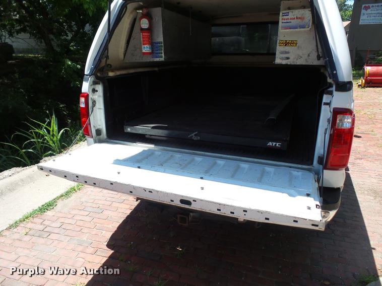 image for item DJ9539 2011 Ford F250 Super Duty pickup truck