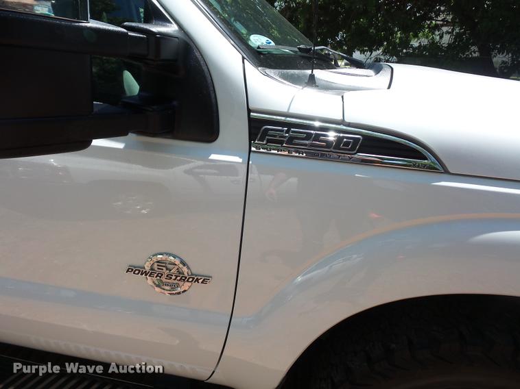 image for item DJ9539 2011 Ford F250 Super Duty pickup truck