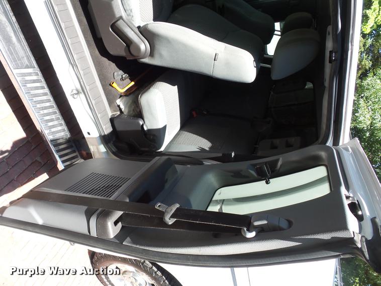 image for item DJ9539 2011 Ford F250 Super Duty pickup truck