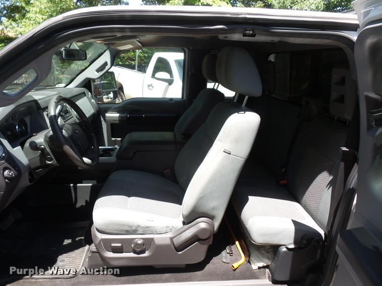 image for item DJ9539 2011 Ford F250 Super Duty pickup truck