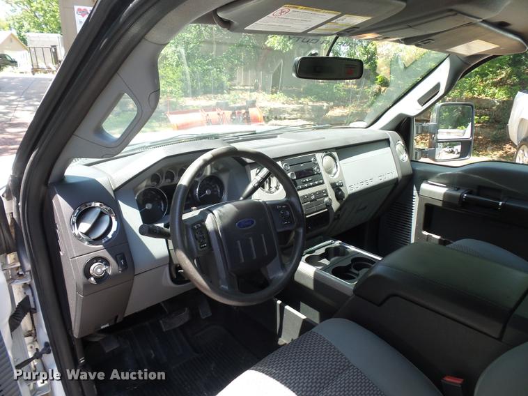 image for item DJ9539 2011 Ford F250 Super Duty pickup truck