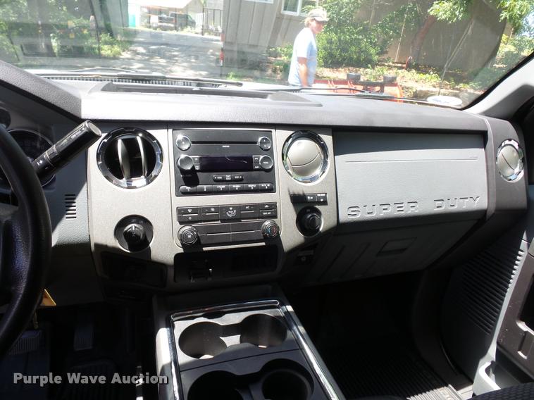 image for item DJ9539 2011 Ford F250 Super Duty pickup truck