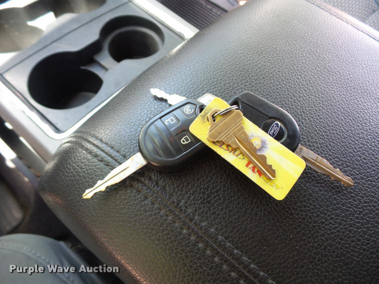 image for item DJ9539 2011 Ford F250 Super Duty pickup truck