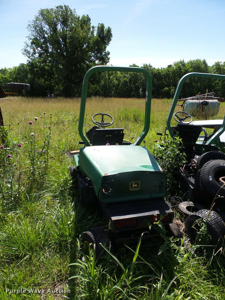 image for item DJ9545 (2) John Deere lawn mowers