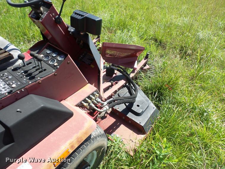 image for item DJ9546 Toro Groundmaster 580D riding lawn mower