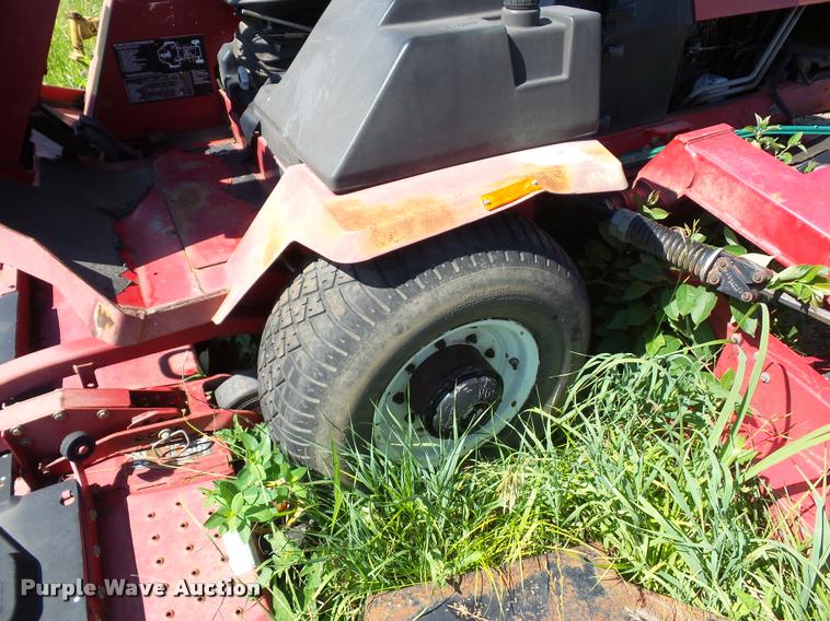 image for item DJ9546 Toro Groundmaster 580D riding lawn mower